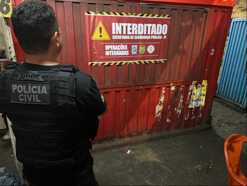 Polícia Civil interdita trailers usados para tráfico de drogas na zona Sudeste de Teresina - (Divulgação/SSP-PI)