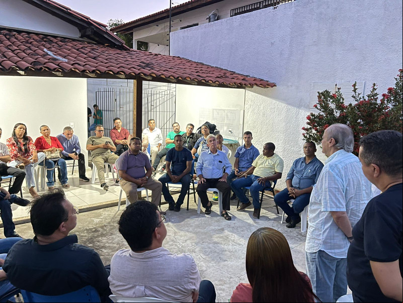 Sílvio reúne pré-candidatos e diz que participará mais das pré-campanhas