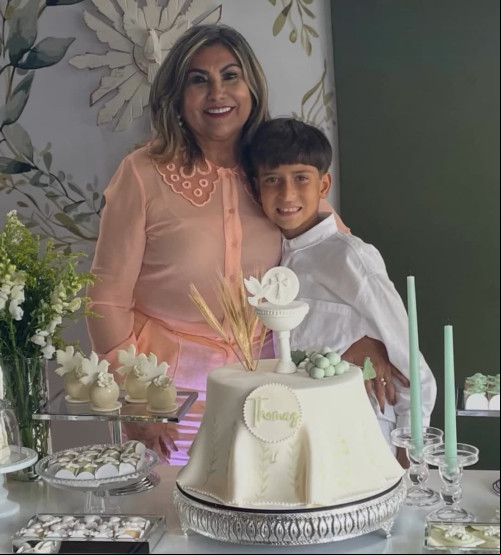 #Eucaristia - Um click dos queridos Regina Célia Bezerra na Primeira Eucaristia do neto Thomaz Tajra, filho de Milena. Chics!!! - (Arquivo Pessoal)