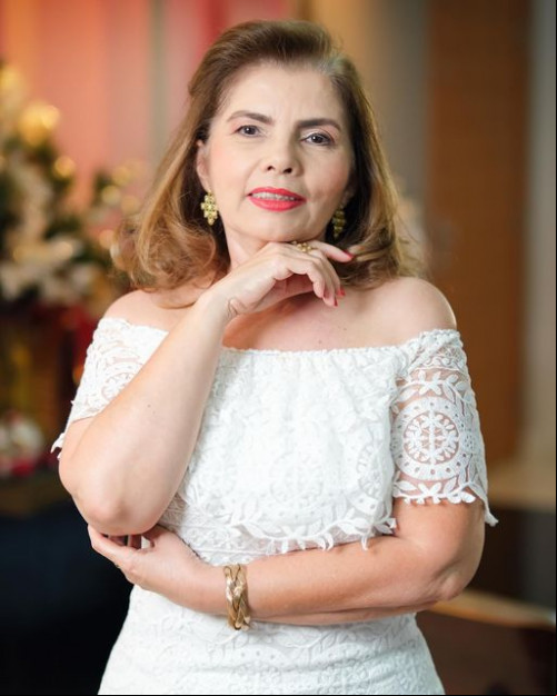 #Domingo - Parabéns para a aniversariante do dia 3/12; Losanne Paulo!!! - (Divulgação)