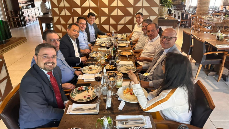 O almoço que pode ter consolidado de vez o nome de Fábio Novo