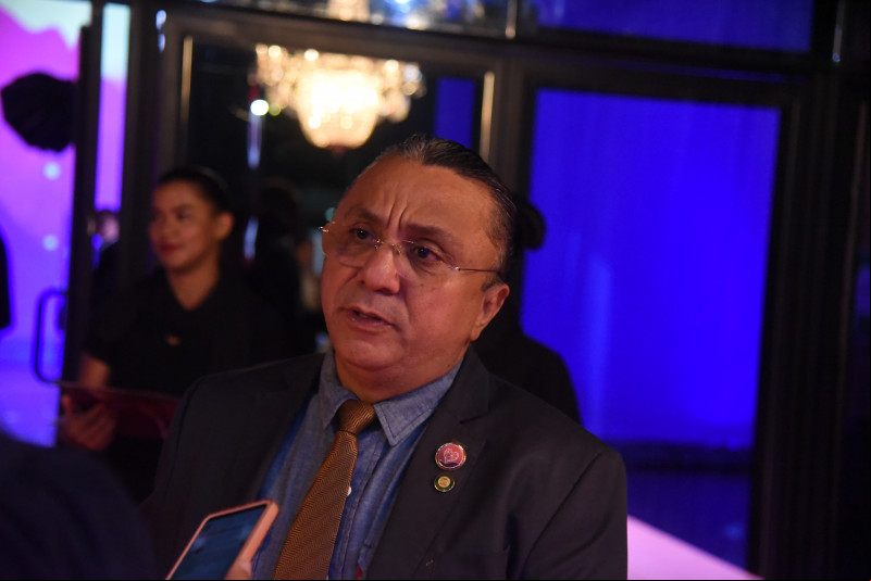 Vereador Dudu representou a homenageada Francisca Trindade (in memoriam) no Marc - (O DIA)
