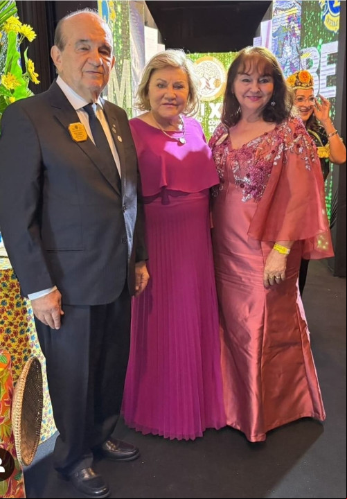 #Convenção - Um click dos queridos Gilson Vasconcelos, Zelita Melo e Zuíta Vasconcelos na Convenção do Lions Internacional, em São Luís / Maranhão. Chics!!! - (Arquivo Pessoal)