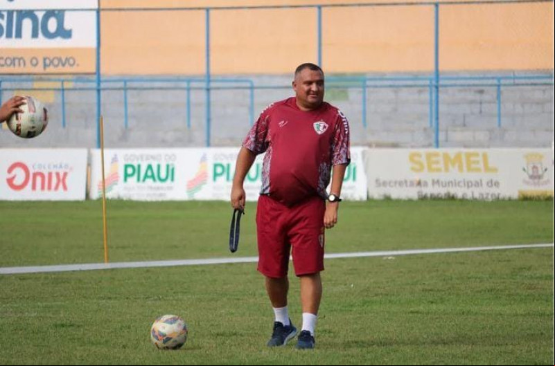 Higor César, técnico do Fluminense-PI. - (Reprodução / Redes Sociais / Fluminense-PI)