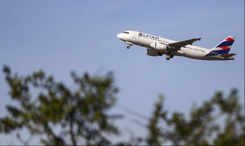 Trabalhadores da navegação aérea podem paralisar atividades; entenda como voos serão afetados