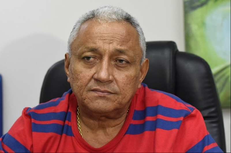 Robert Brown deve apoiar Samir Xaud, candidato único à presidência da CBF