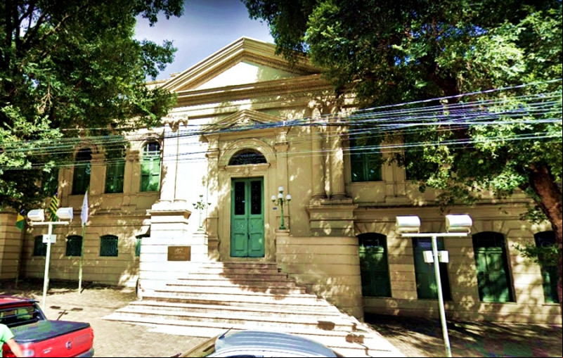 Maioria dos gestores que se desincompatibilizaram deixaram parentes nos cargos em Teresina