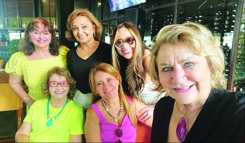 Posse de Nailza Meneses no Lótus Clube de Teresina