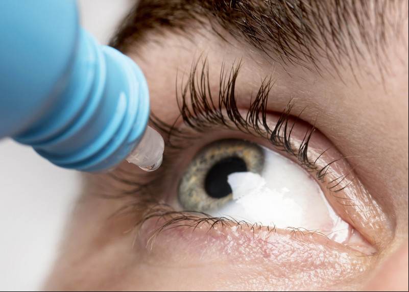 Colírio representa cuidado fundamental para saúde dos olhos - (Freepik)
