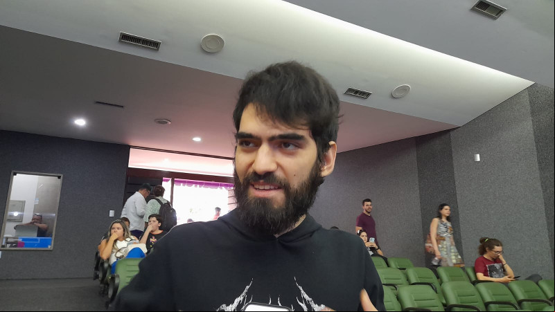 Músico Victor - (Assis Fernandes / O Dia )