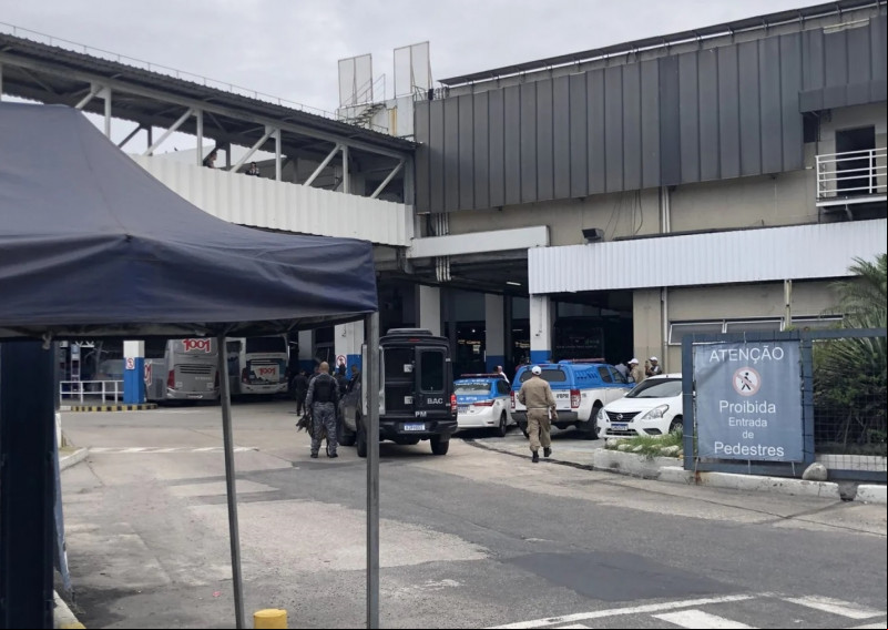 Refém de ônibus durante sequestro no Rio de Janeiro estava com bebê