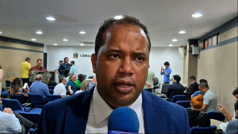 Enzo Samuel mantém apoio a Francisco Costa, mas quem decide é Fonteles