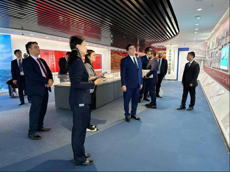 Rafael Fonteles durante a agenda istrativa na China - (Divulgação)