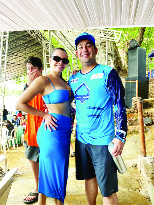 Médico João Ricardo Campos e sua esposa Sabrynna Ferreira Campos, aproveitaram a dois a Confra Náutica (o maior evento náutico do Piauí). - (Arquivo Pessoal)