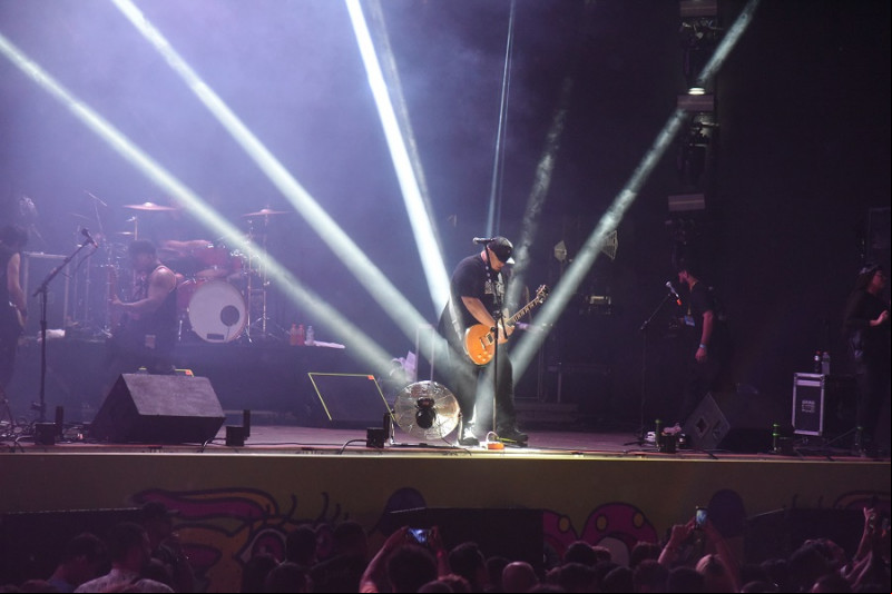 Banda foi a atração nacional da terceira noite de Piauí Pop. - (Assis Fernandes/O Dia)