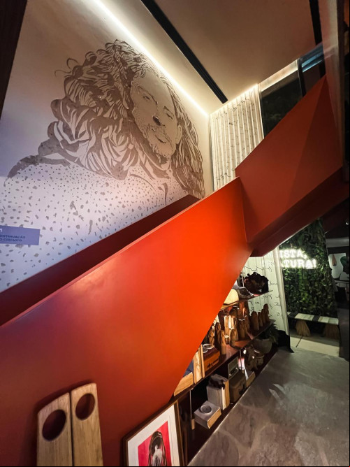 Projeto do Casa Almendra em homenagem ao poeta Torquato Neto, na mostra de arquitetura e design, CasaCor. - (Reprodução.)