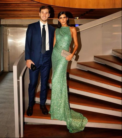 #Amor - Um click dos médicos Eliane Portella Nogueira Lima e Pedro Henrique Ferro de Brito, esbanjando beleza e sofisticação no casamento em Angra dos Reis, litoral do Rio de Janeiro,Brasil. #dudaevictor @elianenogueira. Chics!!! - (Divulgação)