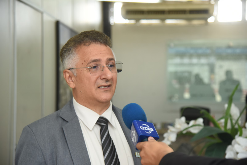 Reitor da Uespi ite possibilidade de novo processo seletivo para vagas não preenchidas; veja especialidades