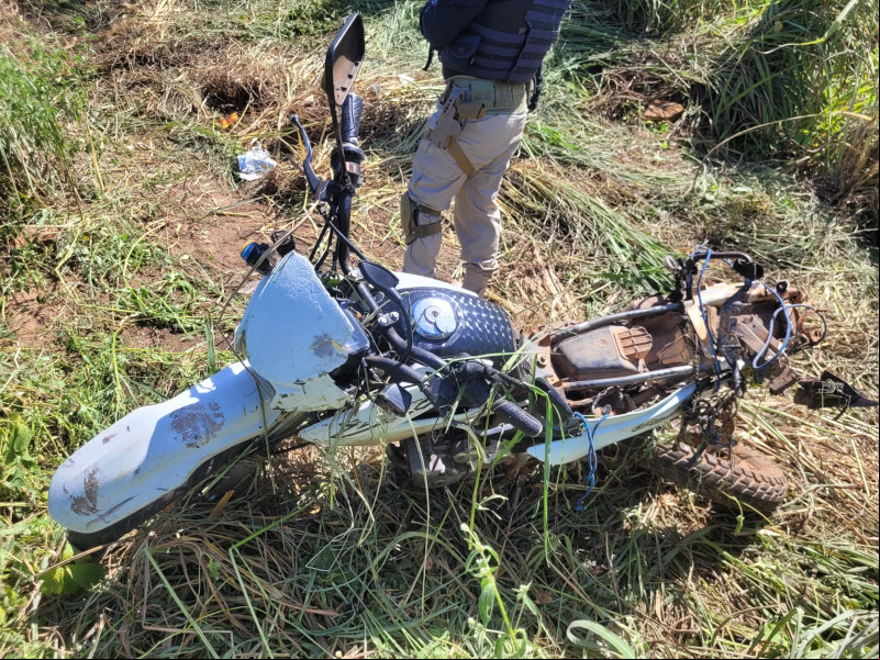 Motociclista morre após colisão com carro na BR-407, em Geminiano