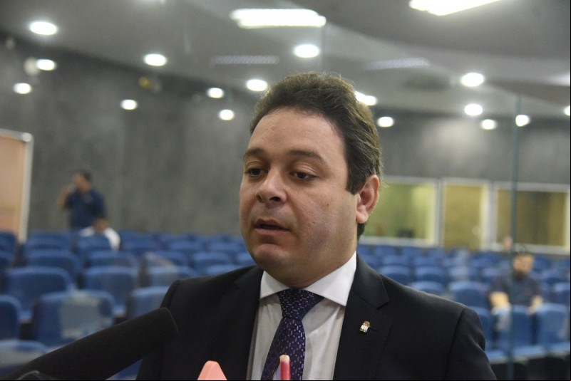 Evandro Hidd nega que Enzo Samuel desistiu de disputar Prefeitura de Teresina