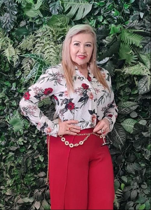 #MêdosPais - Um click da querida empresária Marinalda Oliveira - by Lojão do Peixe , está com Oferta do Mês dos Pais - a cada R$ 150,000 você concorre a uma belíssima Térmica recheada de produtos da loja. Imperdível. Chics!!! - (Arquivo Pessoal)