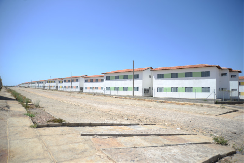 Construção de apartamentos do Minha Casa, Minha Vida. - (Assis Fernandes/O Dia)