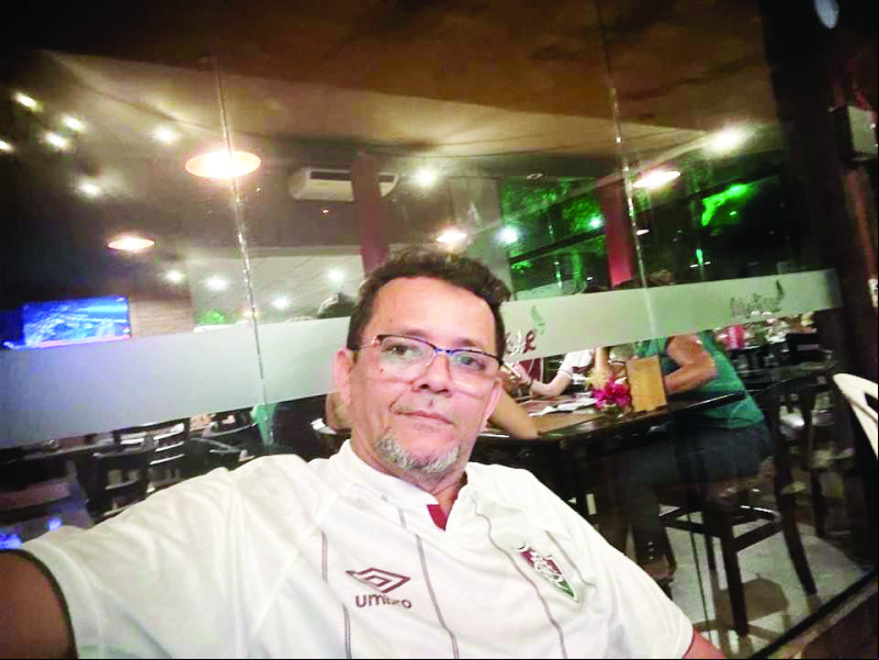 Técnico em Contabilidade e empresário, Francisco Roberto Costa Paulo (Gambino) ontem completou mais um ano de vida. A coluna envia votos de: saúde, sucesso e vida longa. - (Arquivo Pessoal)