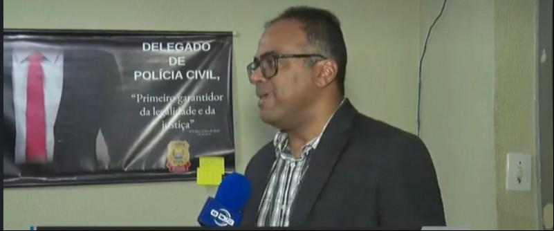 Vídeo mostra momento em que mulher reencontra família após ser mantida em cárcere privado por 15 anos