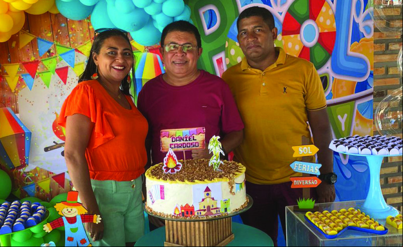 Professora Laurenice Pereira  e o esposo Júlio. - (Daniel Cardoso)