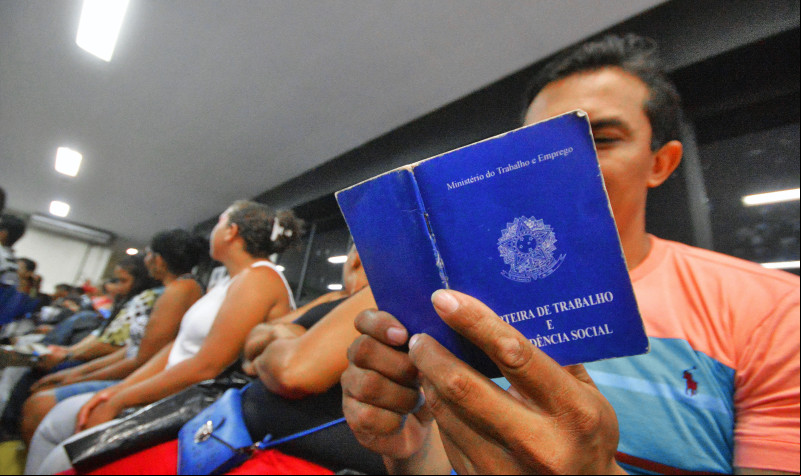 Dia do Trabalhador: entenda as diferenças entre CLT, trabalho informal, autônomo e MEI