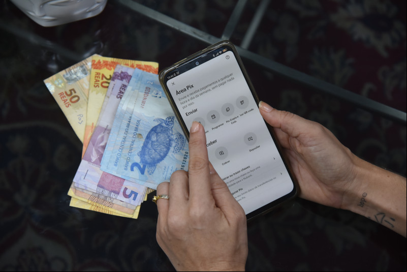 Abono salarial 2024: pagamento começa nesta quinta-feira (15), confira todo o calendário