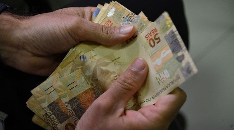 Renda per capita do piauiense cresceu 21% em 2022, aponta IBGE