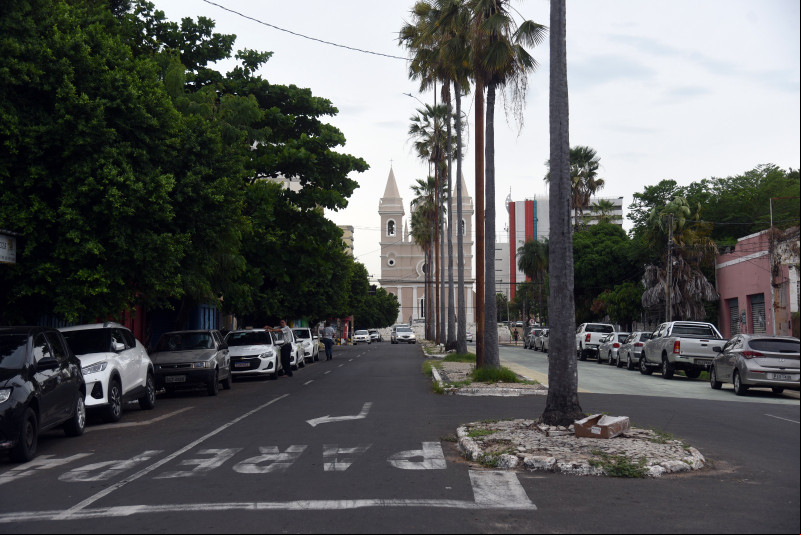 Av. Antonino Freire: conheça a história da menor avenida do mundo