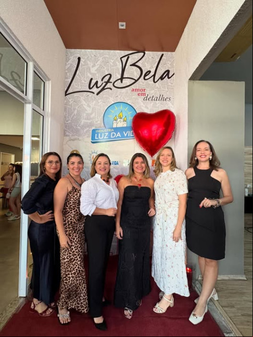 #Dia dos Namorados - Um click das queridas Marli Peres, Liamara Alencar, Kelly Gonçalves, Mônica Diniz, Karla Nery e Lya Nery em tarde de apresentação da Coleção Dia dos Namorados @luzbelavelaria. Chics!!!. Chics!!! - (Arquivo Pessoal)