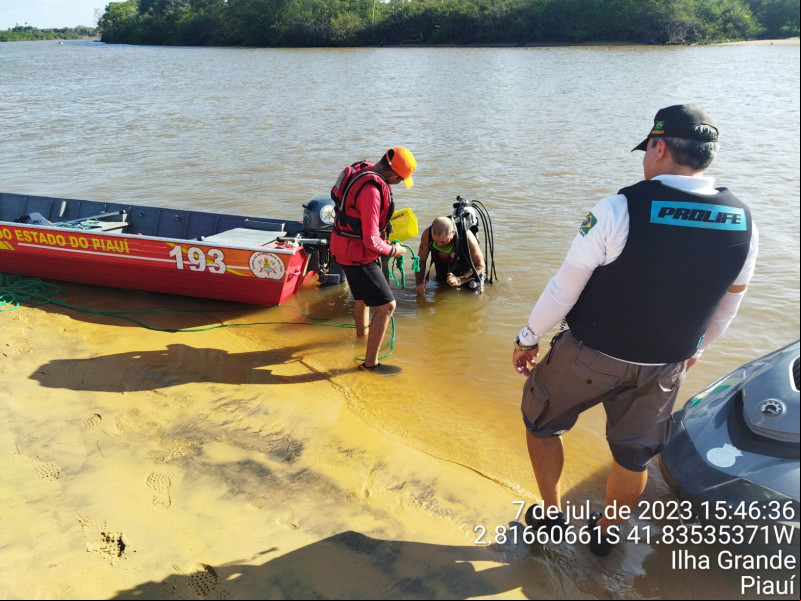 Bombeiros localizam corpo de turista do Pará que havia desaparecido no Delta do Parnaíba
