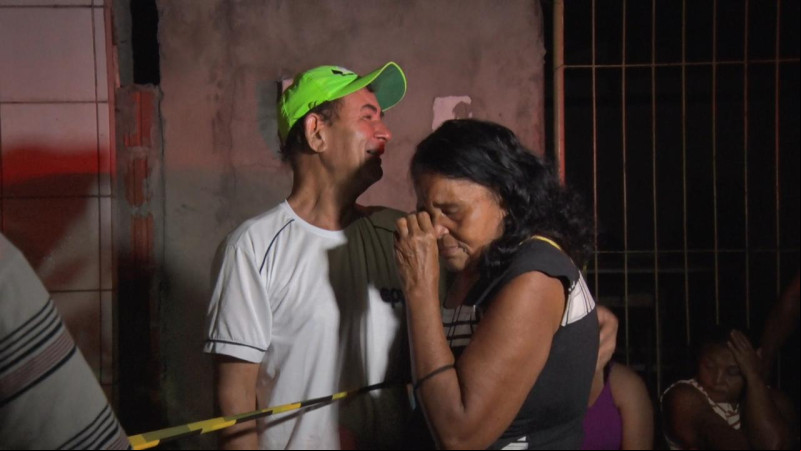 Adolescente é encontrada morta em casa na Av. Centenário - (Jailson Soares/O Dia)