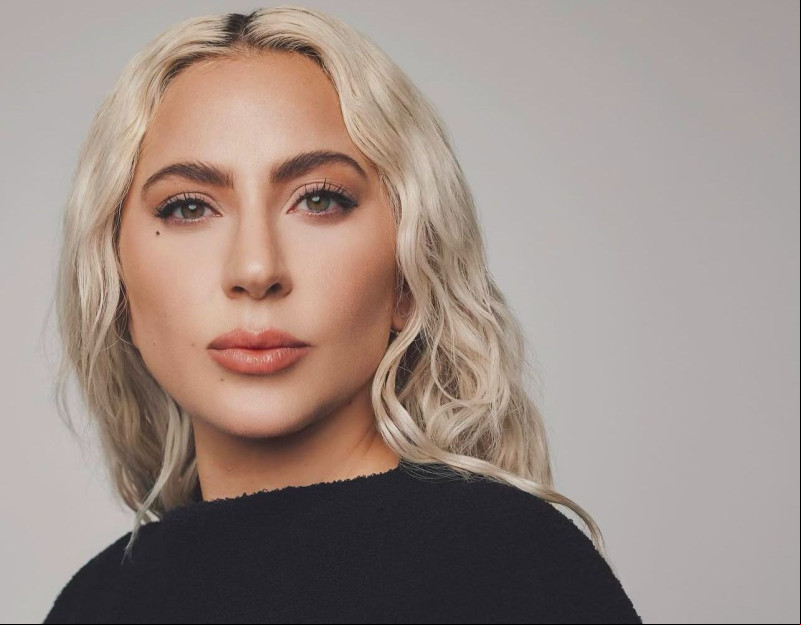 Lady Gaga confirma vinda ao Brasil com show gratuito no Rio de Janeiro