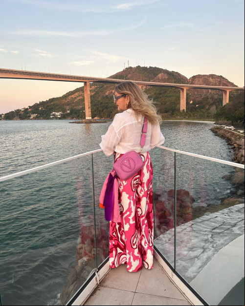 #Internacional - Um click da querida Marlucia Monteiro sempre viajando por lugares maravilhosos e bela paisagens. Chics!!! - (Divulgação)