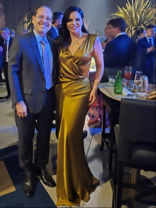 #Amor - Um click dos queridos João Claudino Fernandes Júnior & Hanna Isis Claudino no casamento de Alice Coelho Brandão Costa & Antonio Augusto Pires Brandão. Chics!!! - (Luciêne Sampaio)