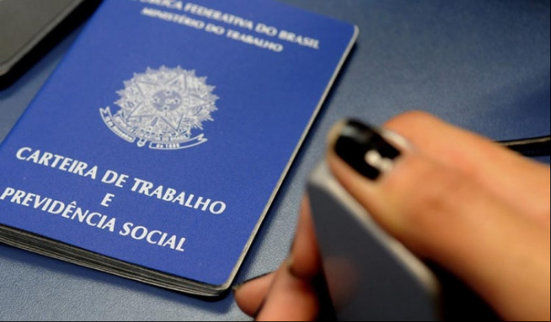 Confira as vagas de hoje 14/02 divulgadas no 'Classificados do Trabalho'