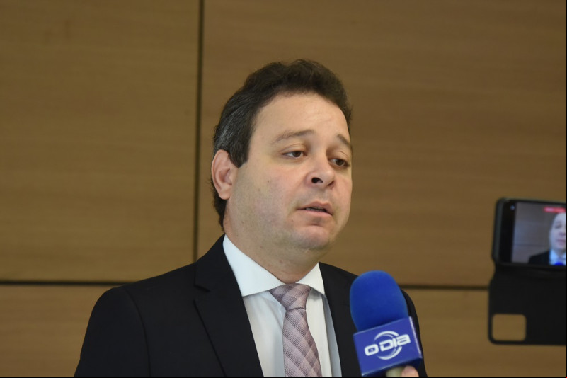 Vereador Evandro HIDD durante entrevista - (Assis Fernandes / O DIA)