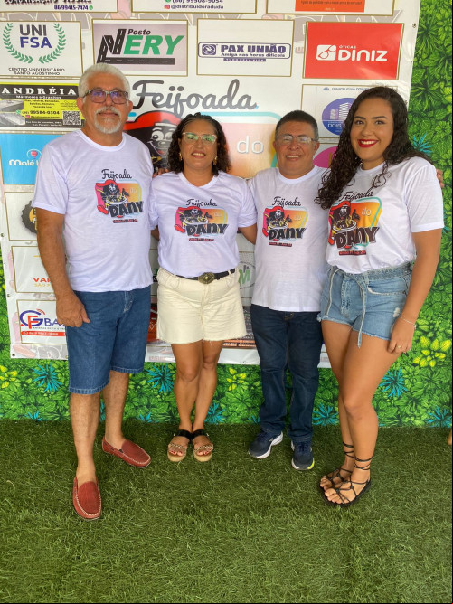 EMPRESÁRIO: MAXDÔNIO E BÁRBARA FERNANDA E A  FILHA MAYANA - (Daniel Cardoso)