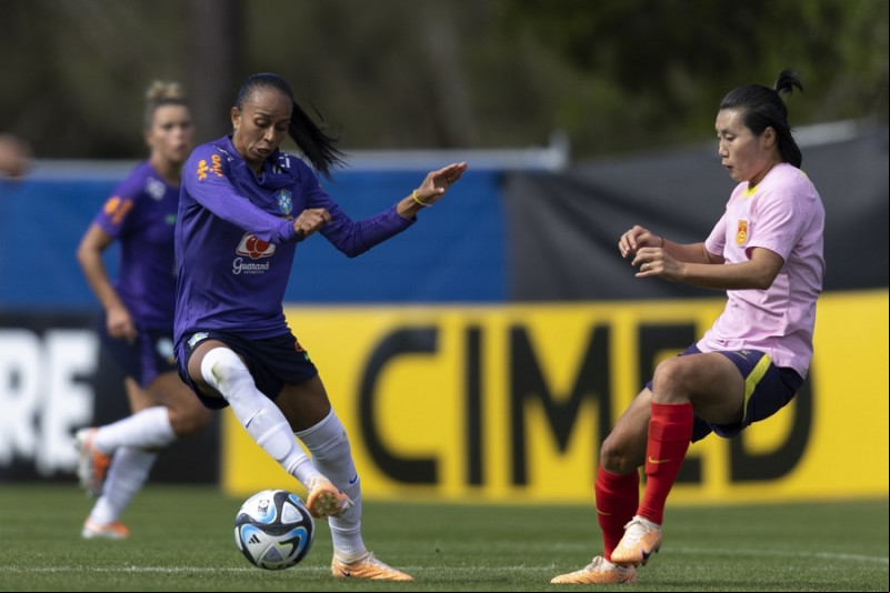 Em último jogo-treino antes da Copa, Seleção Feminina vence China na Gold Cast