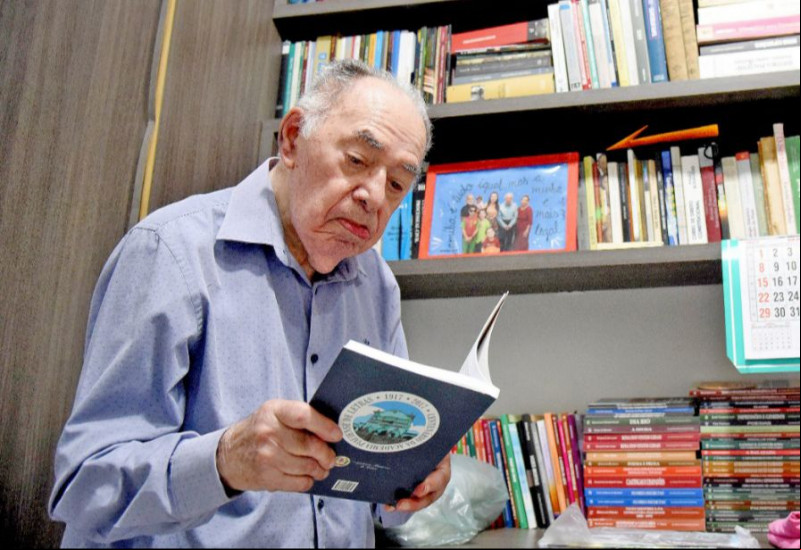 Políticos e instituições lamentam morte do jurista Celso Barros Coelho
