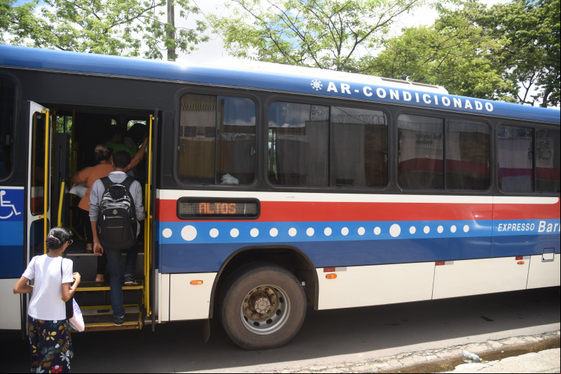 Ônibus intermunicipal - (Assis Fernandes/O Dia)