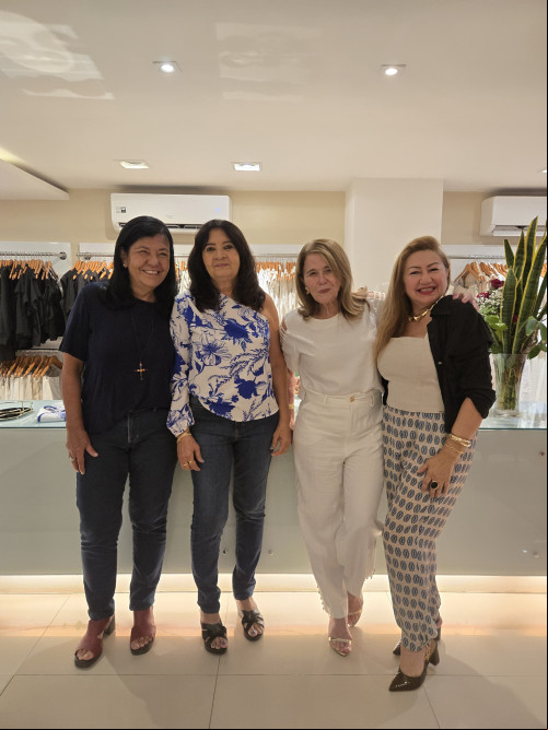 #Migas - Um click das queridas amigas Paula Ramos de Rodrigues, Lourdes Batista, Bárbara Noronha e Pastora de Brito - by Alpha Modas Teresina. Chics!!!! - (Luciêne Sampaio)