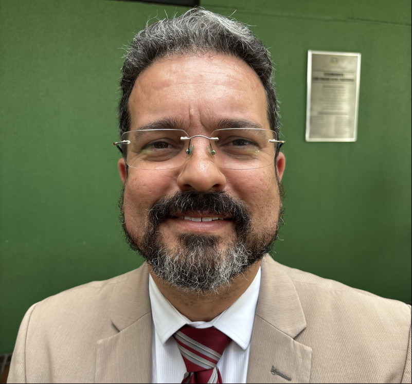 “Forças ocultas tentam desestabilizar as chapinhas”, diz Michel Saldanha