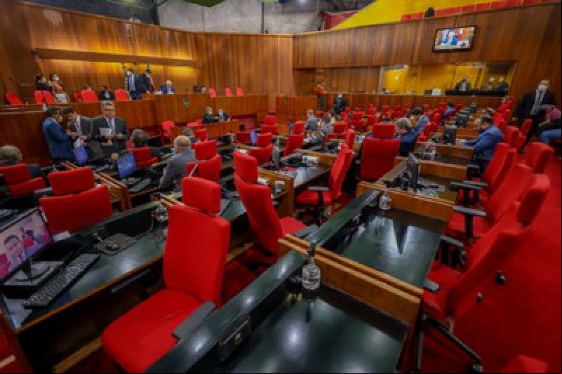 Qual mulher é protagonista na política do Piauí?