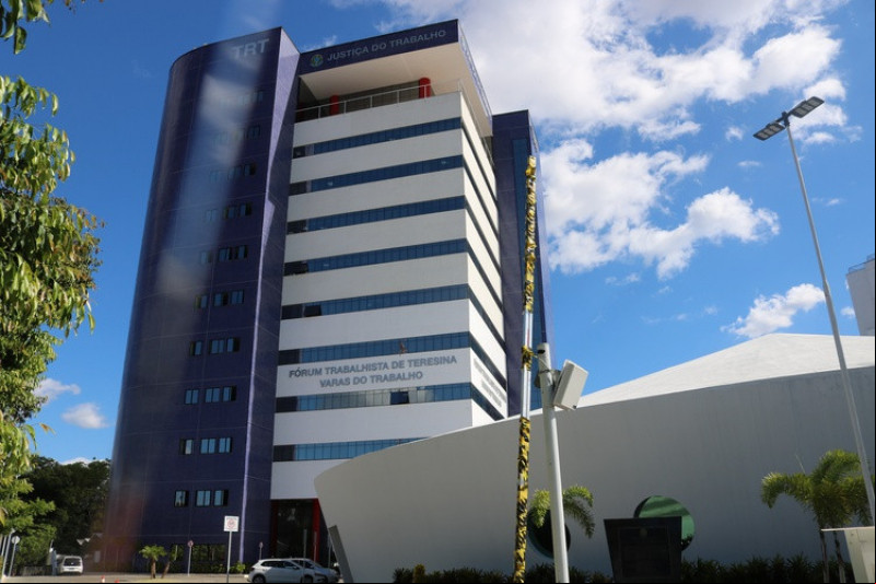 Trabalhadores receberam R$ 120 milhões em ações trabalhistas no 1° semestre de 2023, aponta TRT