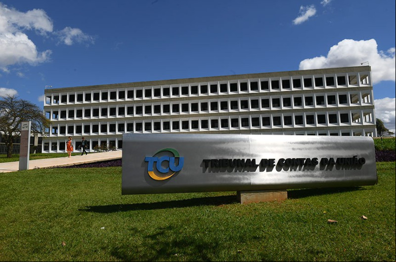 TCU abre concurso público para nível médio com salário de R$ 15 mil; confira o edital